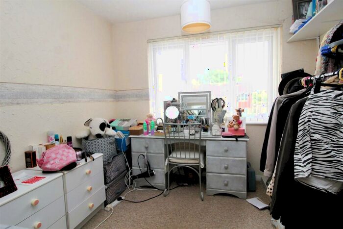 3 Bedroom End Of Terrace House For Sale In Camden Road, Broadstairs, CT10