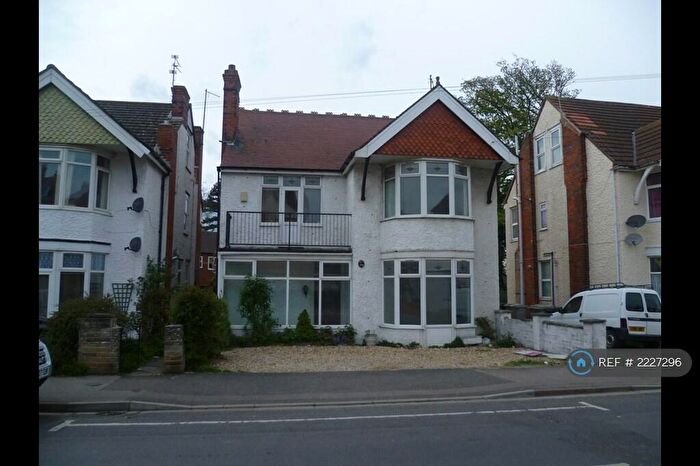 2 Bedroom Flat To Rent In Drummond Road, Skegness, PE25