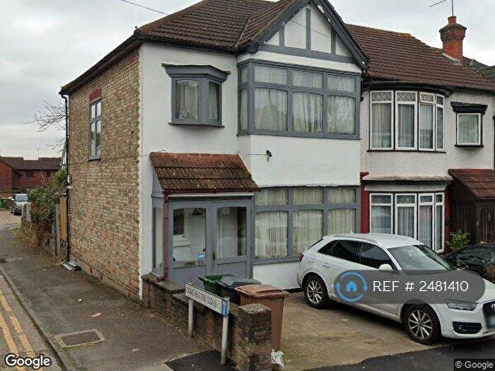 3 Bedroom Semi-Detached House To Rent In Albert Avenue, London, E4