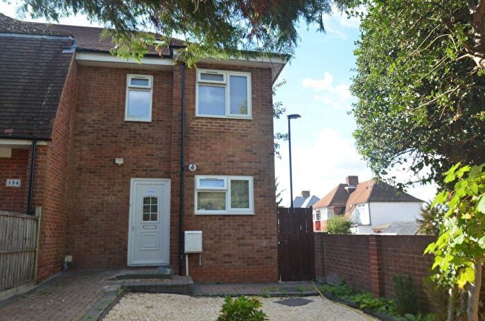 3 Bedroom End Of Terrace House For Sale In Bridle Road, Shirley, Croydon, CR0