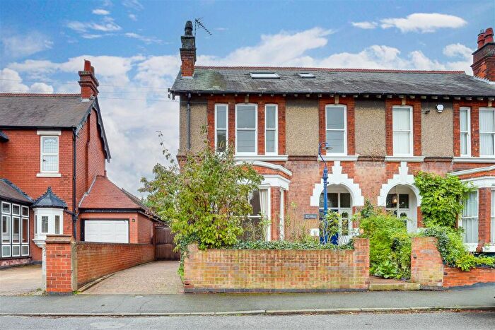 5 Bedroom Semi Detached House For Sale In Trowell Grove, Long Eaton, Derbyshire, NG10