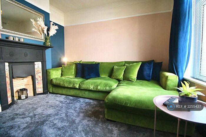 3 Bedroom Terraced House To Rent In Brompton Road, Portsmouth, PO4