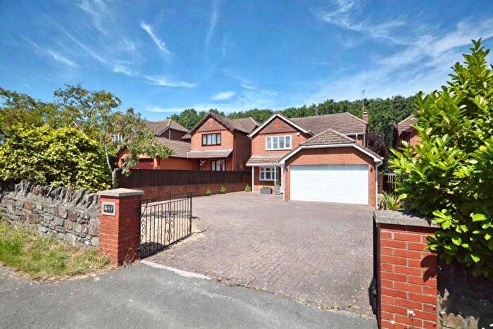 4 Bedroom Detached House For Sale In Stonehill, Bristol, BS15