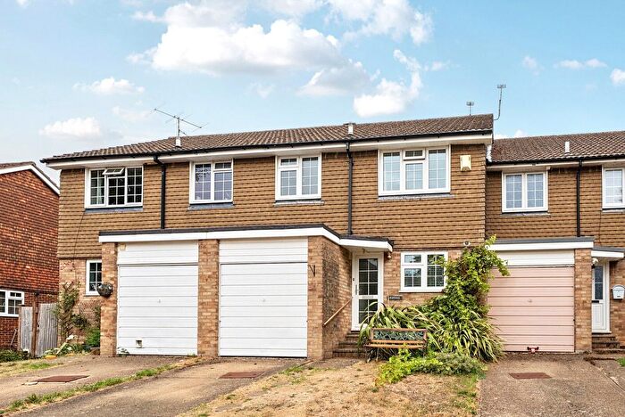 3 Bedroom Terraced House For Sale In Ashdale, Great Bookham, Leatherhead, KT23
