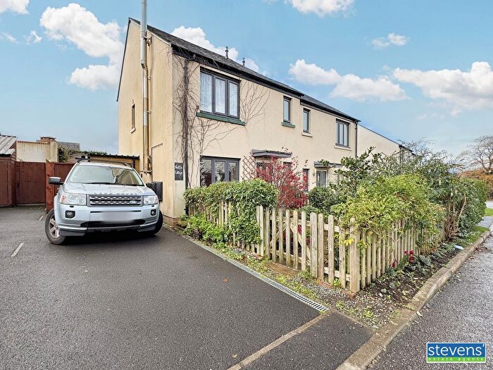 4 Bedroom Semi Detached House For Sale In Broom Park, Okehampton, Devon, EX20