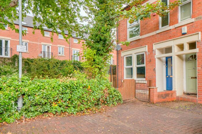 3 Bedroom End Terrace House For Sale In Richmond Road, West Bridgford, Nottingham, NG2