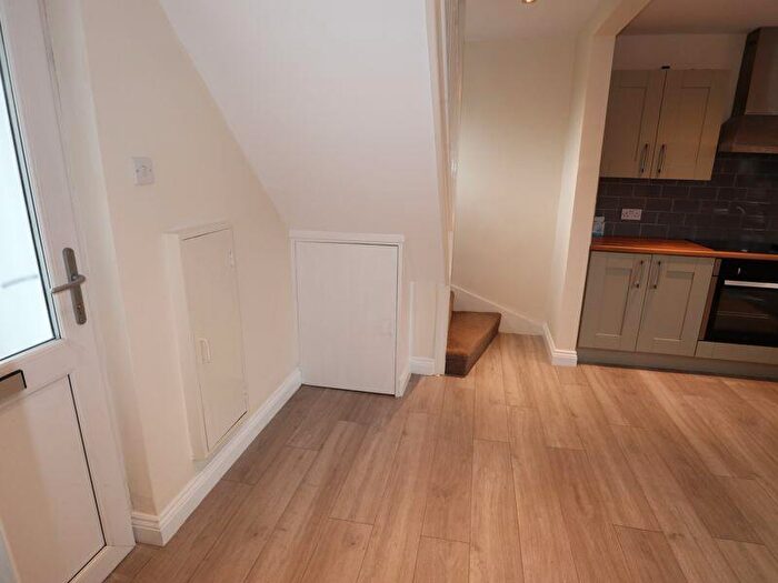 3 Bedroom Terraced House For Sale In Somerton Road, Macclesfield, SK11