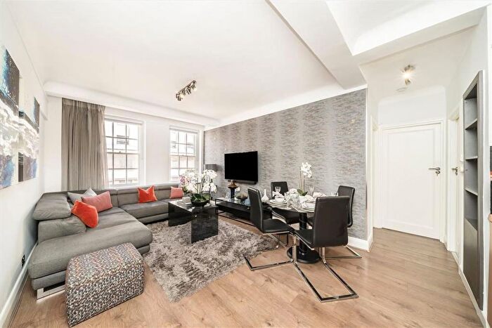 2 Bedroom Flat To Rent In Great Cumberland Place, Marylebone, W1H