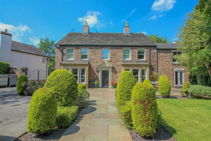 2 Bedroom Flat To Rent In Elton House, Elton Vale Road, Bury, BL8