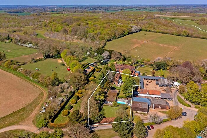 5 Bedroom Detached House For Sale In Sandridgebury Lane, Sandridgebury, St. Albans, AL3