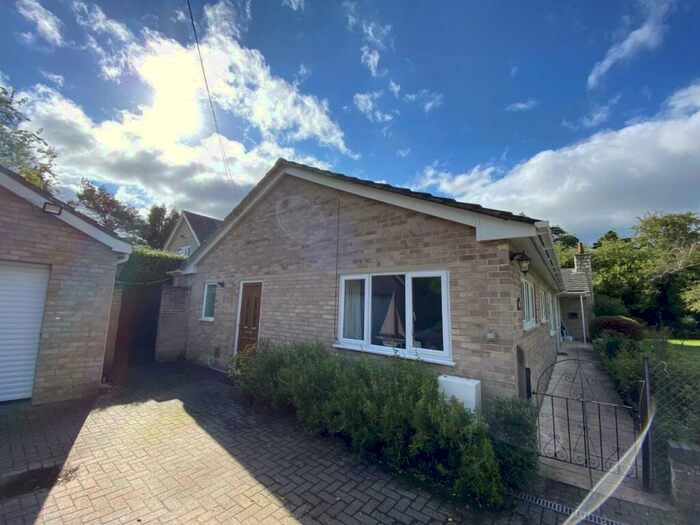 1 Bedroom SemiDetached House To Rent In Andover Road, Newbury, RG14