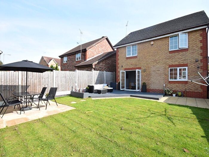 4 Bedroom Detached House For Sale In Hinton Close, Pontefract, WF8