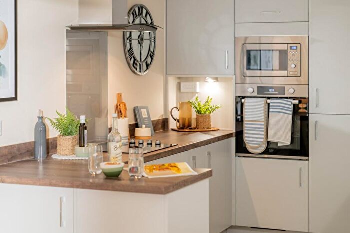 1 Bedroom Retirement Property To Rent In Trotwood Close, Broadstairs, Kent, CT10