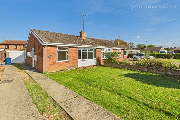 2 Bedroom Bungalow For Sale In Whitehouse Road, Sawtry, Huntingdon, Cambridgeshire, PE28