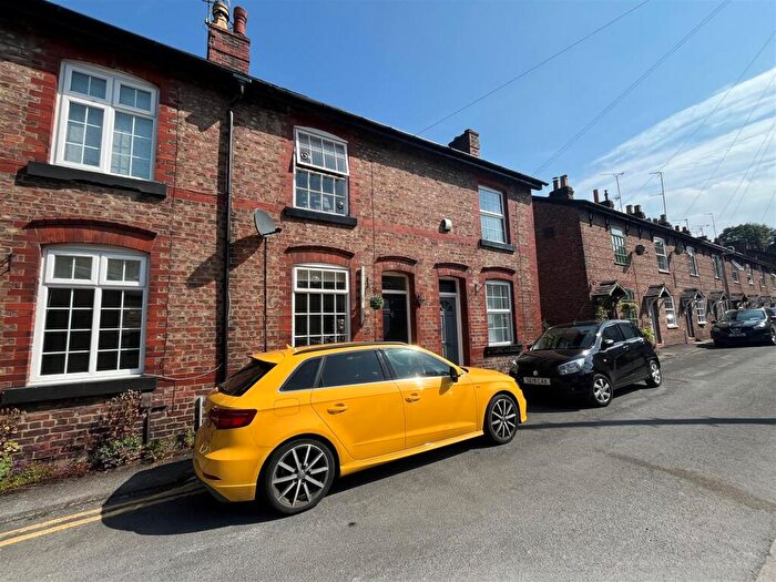 2 Bedroom House To Rent In River Street, Wilmslow, Cheshire, SK9