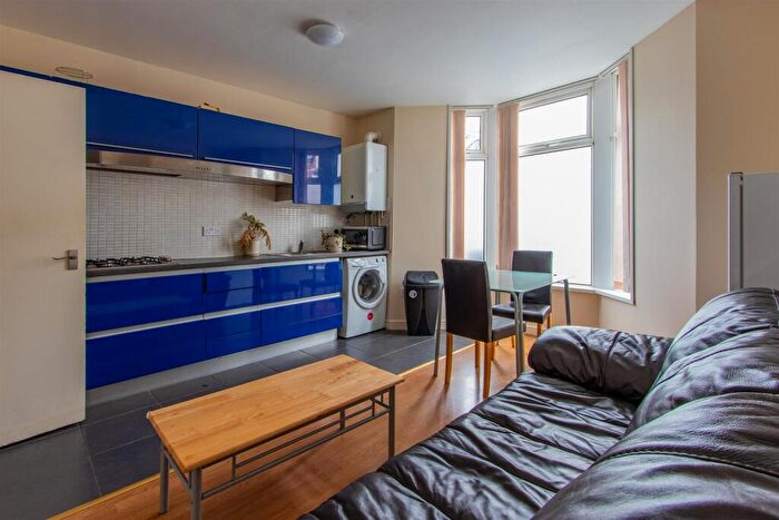 1 Bedroom Private Halls To Rent In Northcote Street, Cathays, CF24