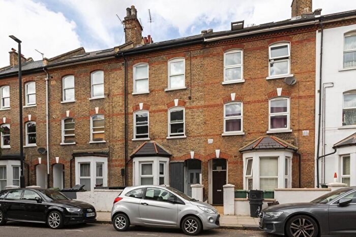 Studio To Rent In Loveridge Road, West Hampstead, NW6