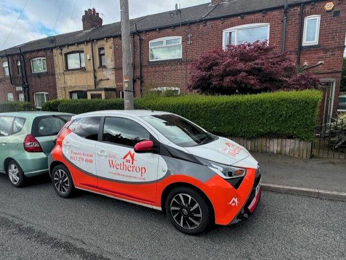 3 Bedroom Terraced House To Rent In Cross Flatts Grove, Beeston, Leeds, LS11