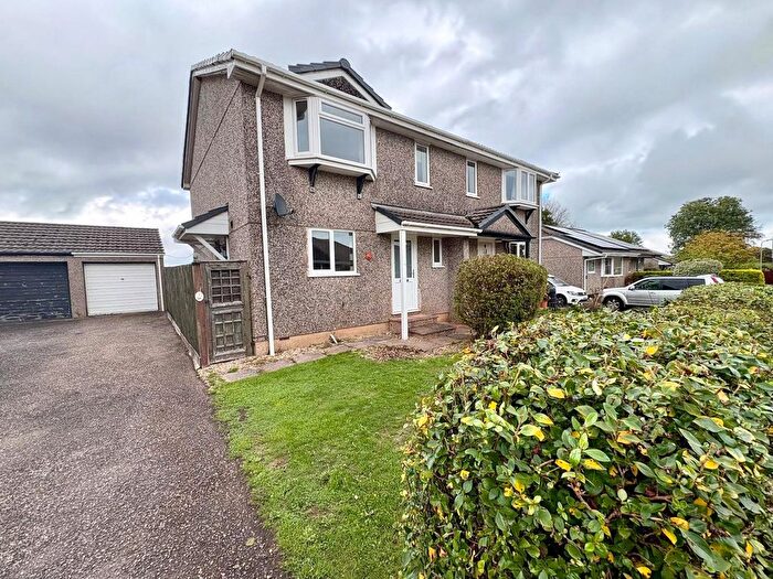 3 Bedroom Semi Detached House For Sale In Potters Stile, Dunkeswell, Honiton, Devon, EX14