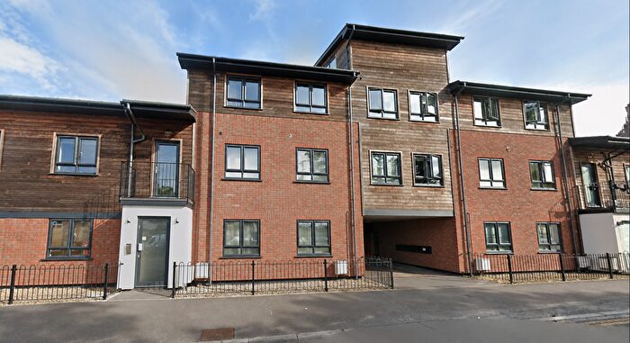 2 Bedroom Flat To Rent In Blackswarth Road, Bristol, BS5