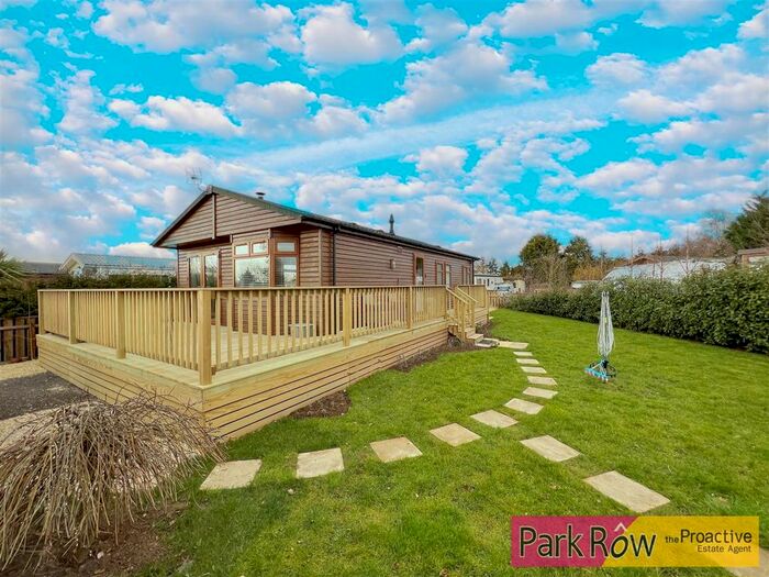 2 Bedroom Park Home For Sale In Dalton Bridge, Dalton, Thirsk, YO7
