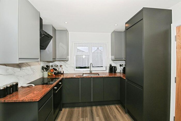 2 Bedroom Detached Bungalow For Sale In Gull Road, Guyhirn, Wisbech, PE13