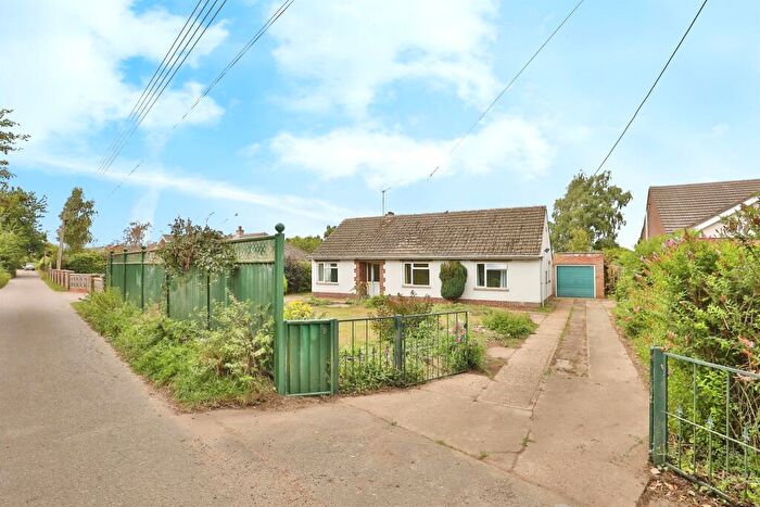 3 Bedroom Detached Bungalow For Sale In Princes Street, Swaffham, PE37