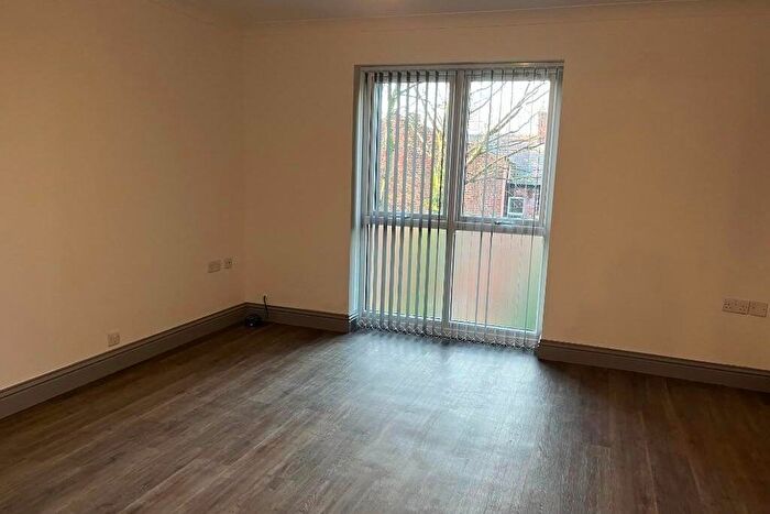 2 Bedroom Apartment To Rent In Beech Grove, PR1