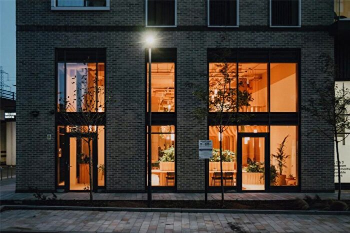 3 Bedroom Apartment To Rent In Heartwell Avenue, London, E16