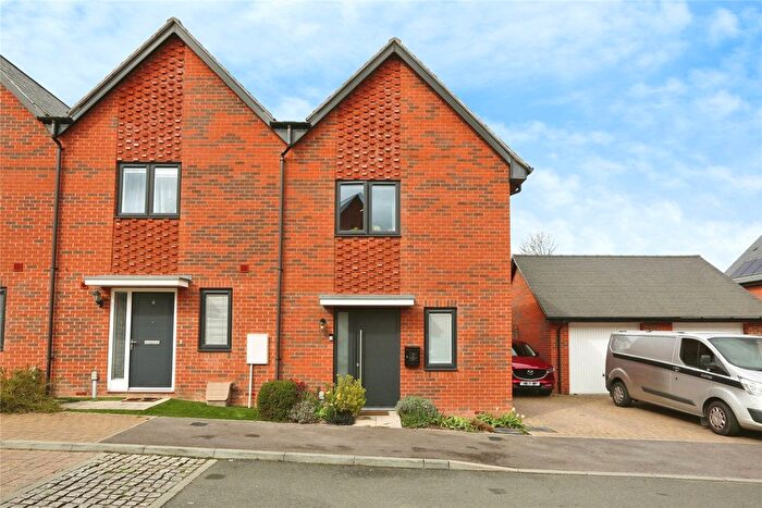 2 Bedroom End Of Terrace House For Sale In Brunel Way, Whiteley, Fareham, Hampshire, PO15