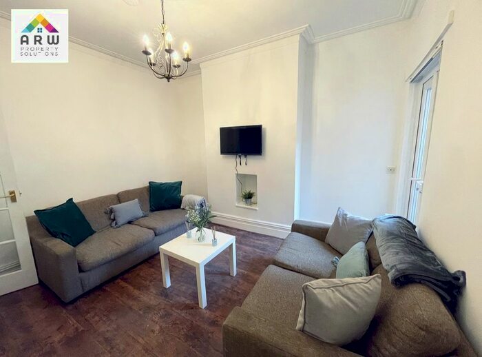 4 Bedroom Terraced House To Rent In Adelaide Road, Liverpool, Merseyside, L7