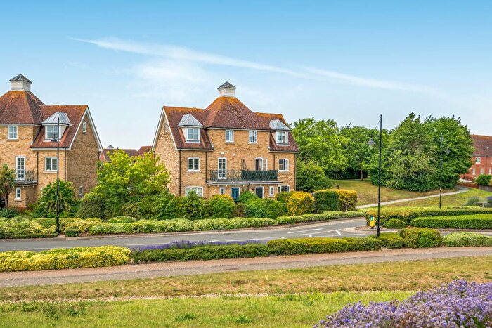 3 Bedroom Semi Detached House For Sale In Three Bedroom Semi-Detached Townhouse | Balcony With Open Views | Garage & Parking, ME4