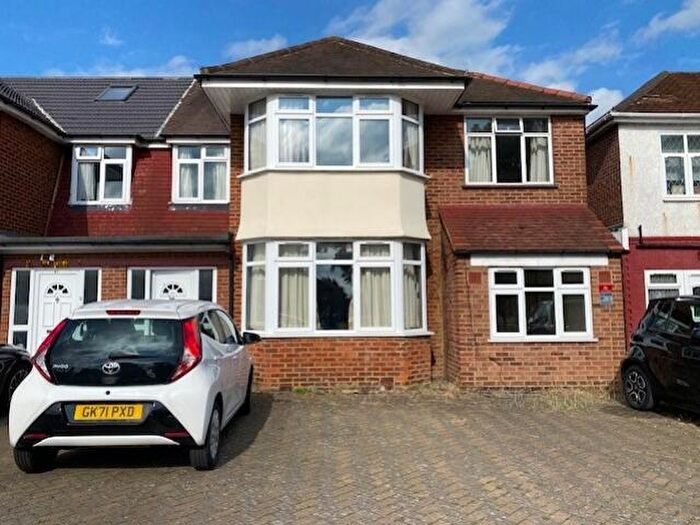 5 Bedroom House To Rent In Fryent Way, London, NW9