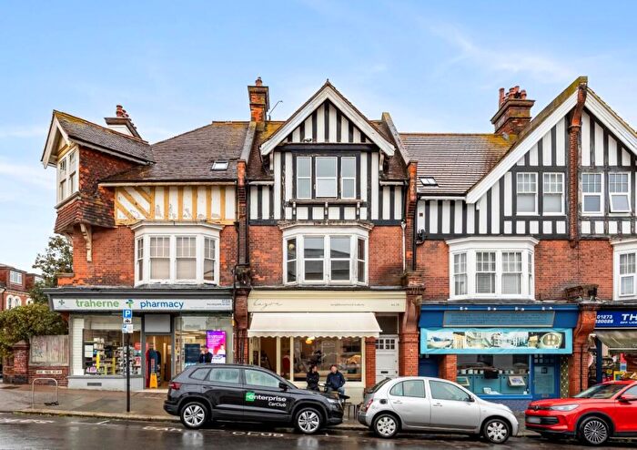 4 Bedroom Maisonette For Sale In A Hove Park Villas, Hove, East Sussex, BN3
