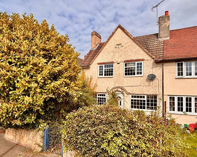 3 Bedroom End Of Terrace House For Sale In . Quarry Lane, Woodlands, Doncaster, South Yorkshire, DN6