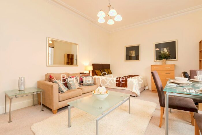 Studio To Rent In Ashburn Gardens, South Kensington, SW7