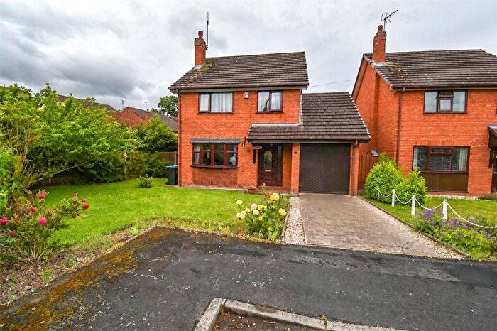 3 Bedroom Detached House For Sale In Bedford Avenue East, Whitby, Ellesmere Port, CH65