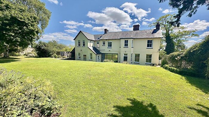 6 Bedroom House To Rent In Main Road, Wilby, Wellingborough, NN8