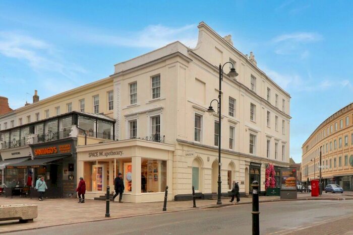 Flat To Rent In The Promenade, GL50