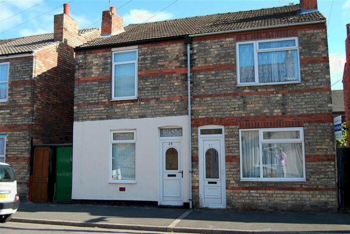 2 Bedroom Semi-Detached House To Rent In Salisbury Street, Gainsborough, DN21