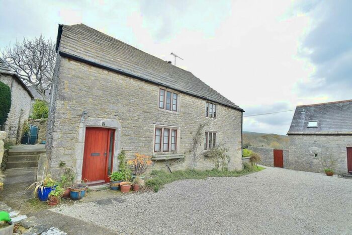 3 Bedroom Semi-Detached House To Rent In Steeple, BH20