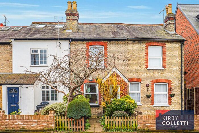 2 Bedroom Terraced House For Sale In Wharf Road, Broxbourne, EN10