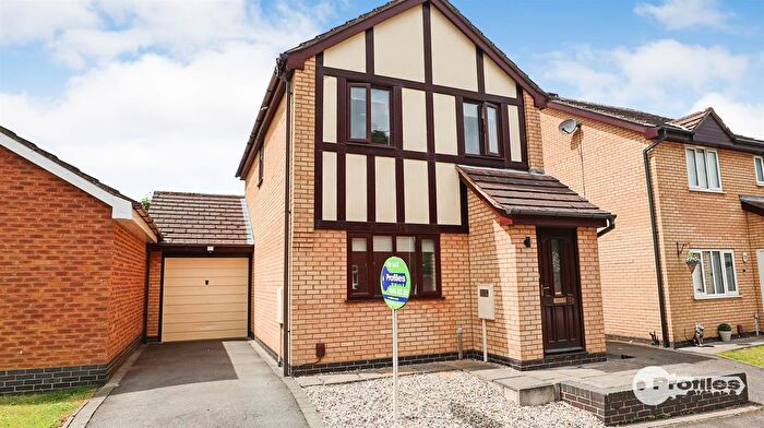 3 Bedroom Detached House For Sale In Falconers Green, Burbage, LE10