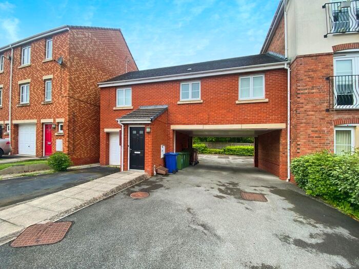 2 Bedroom Flat To Rent In Pendinas, Wrexham, LL11