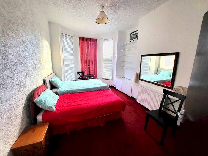 2 Bedroom Flat To Rent In A Kensington, Liverpool, Merseyside, L7