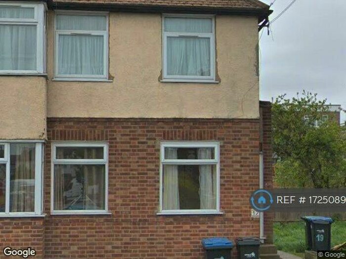 2 Bedroom Semi-Detached House To Rent In Stainton Road, Enfield, EN3