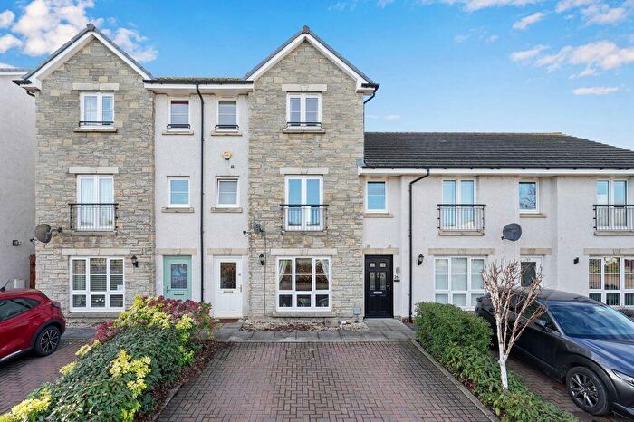 5 Bedroom Town House For Sale In Dolphingstone Way, Prestonpans, EH32