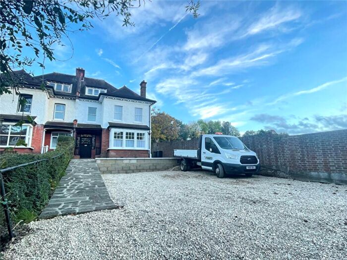 5 Bedroom Semi-Detached House To Rent In Brighton Road, Purley, Surrey, CR8