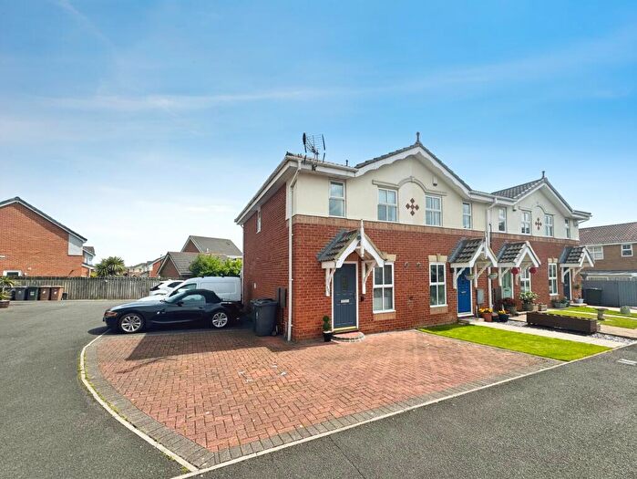 2 Bedroom End Of Terrace House For Sale In Gardner Park, North Shields, North Shields, NE29