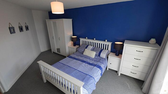 2 Bedroom Apartment To Rent In Mossley Road, Park View Mossley Road, OL6